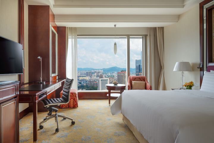 Room 16 of 67