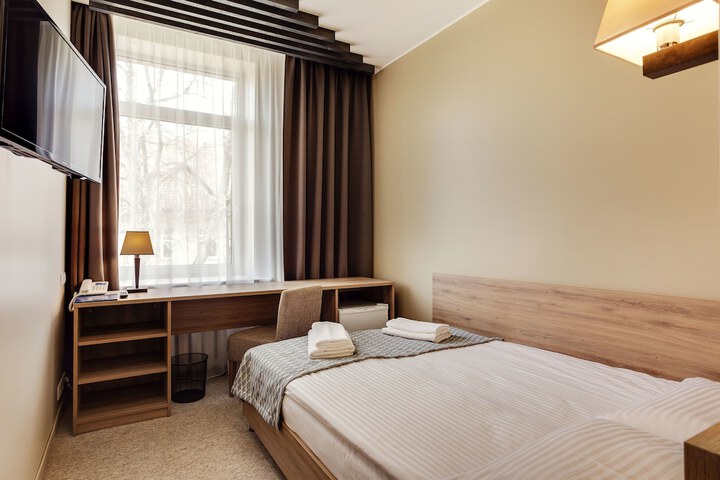 Room 13 of 58