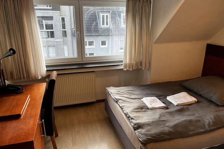Room 31 of 52
