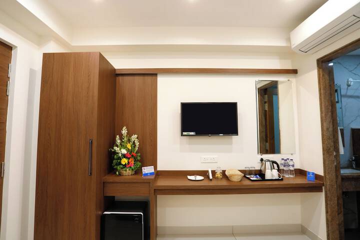 Room 45 of 121