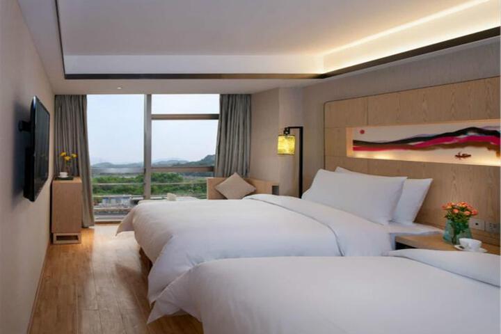 Image of CHENGYUE HOLIDAY INN