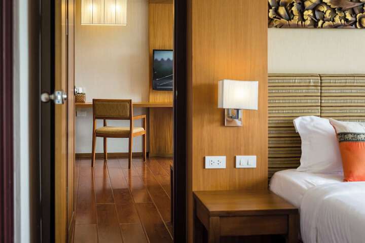 Room 17 of 62