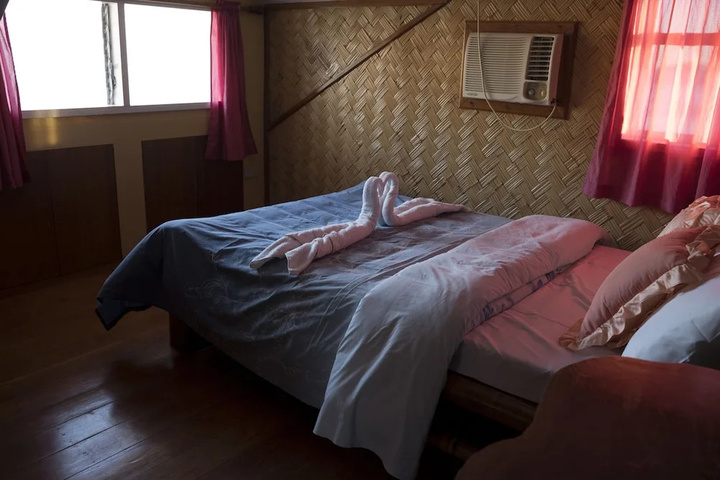 Room 2 of 13