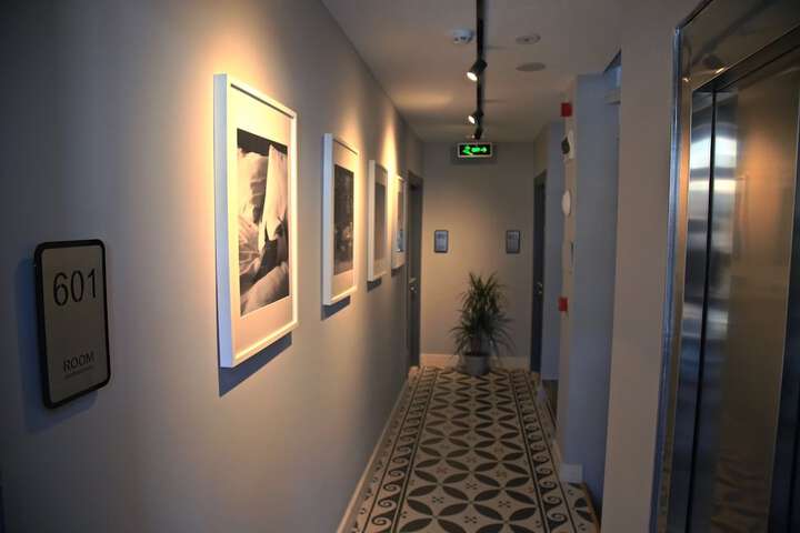 Room 18 of 71