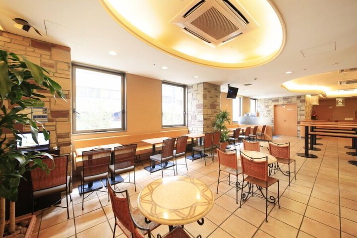 Dining Photos