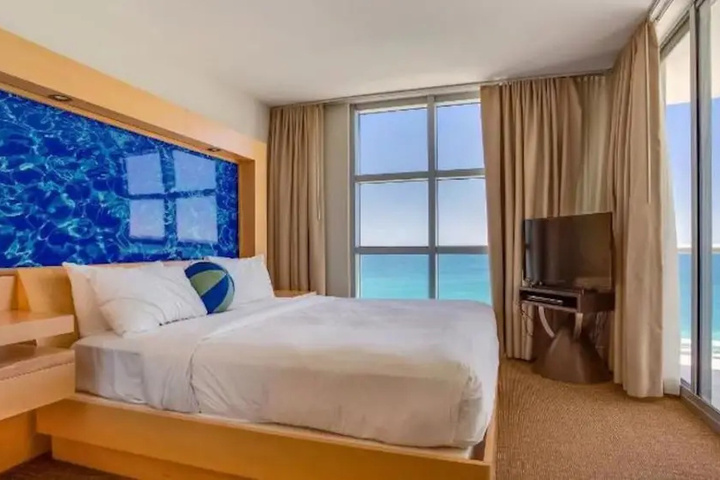 Image of Fabulous Waterfront Miami Beach Sunny Isles Resort 2 Ensuite Bedroom Apartment w Stunning Views