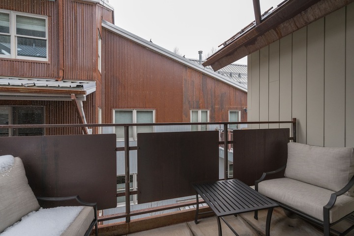 Terrace/Patio 269 of 382