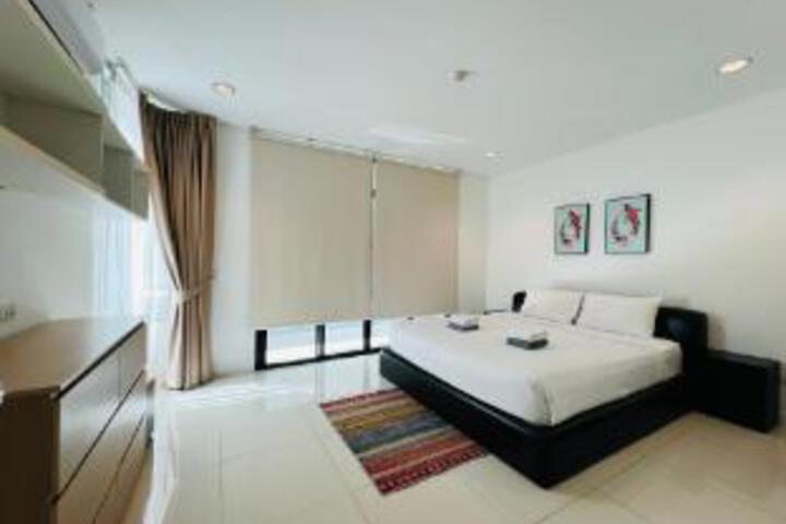 Room 21 of 23