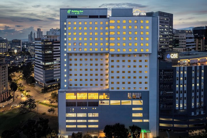 Hotel 96 of 100