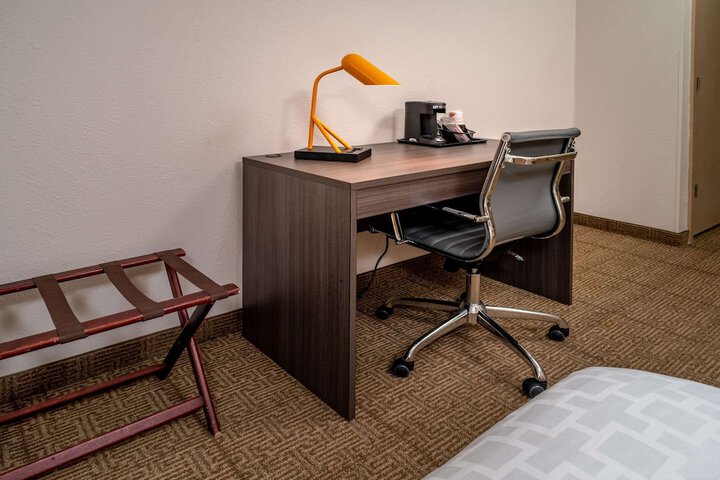 Standard Room, King or Two Doubles (7 of 15)