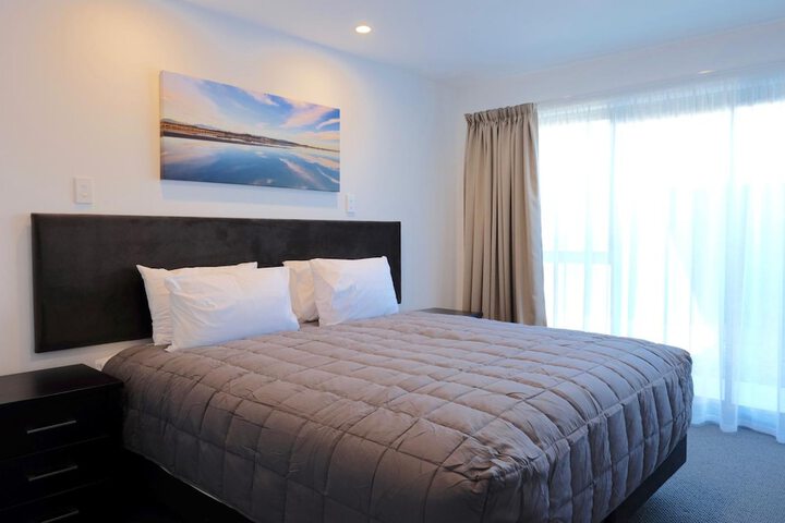 Room 11 of 47