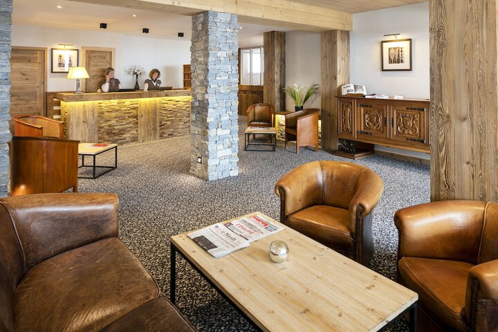 Guest Lobby