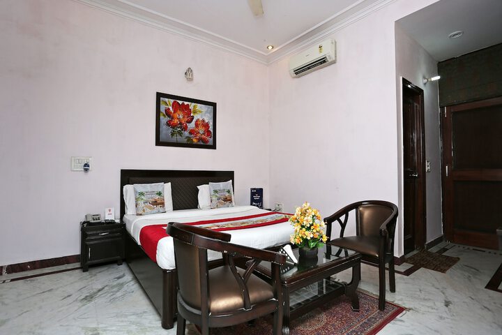 Room 15 of 21