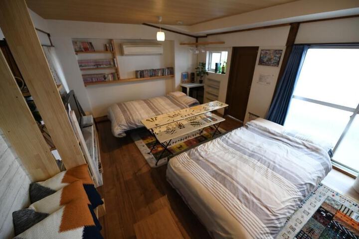 Room 7 of 35