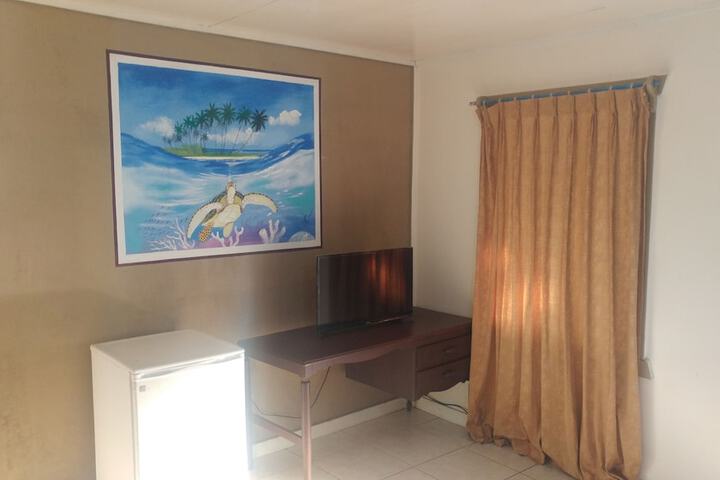 Room 5 of 35