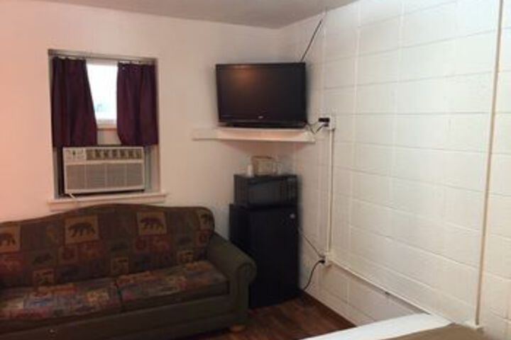 Room 38 of 44
