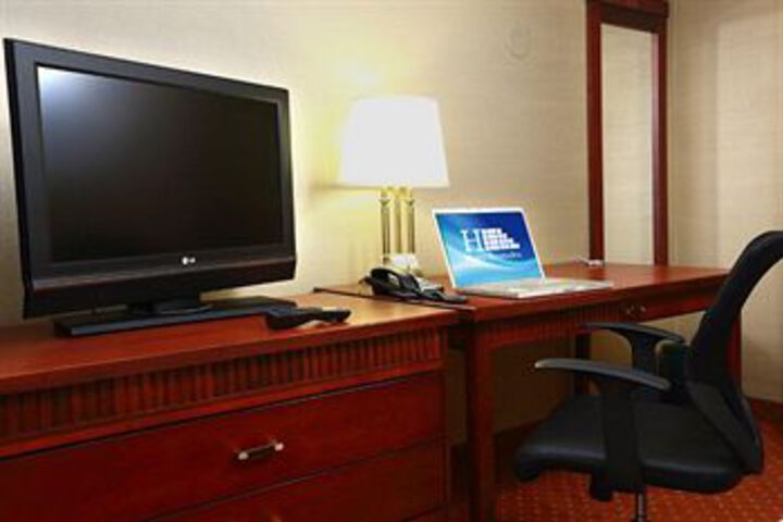 Room 7 of 14