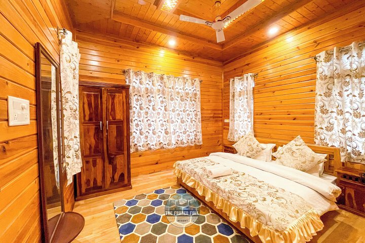 Room 5 of 52