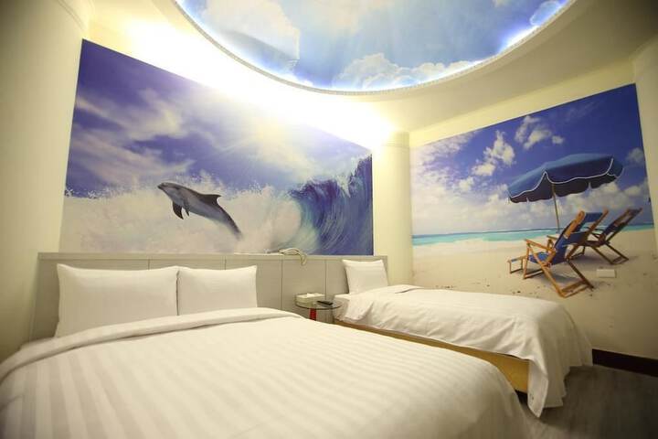 Room 3 of 41