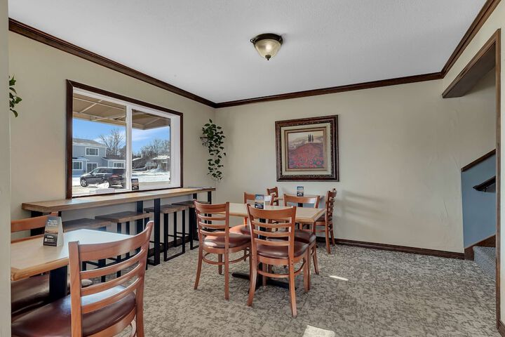 Breakfast area
