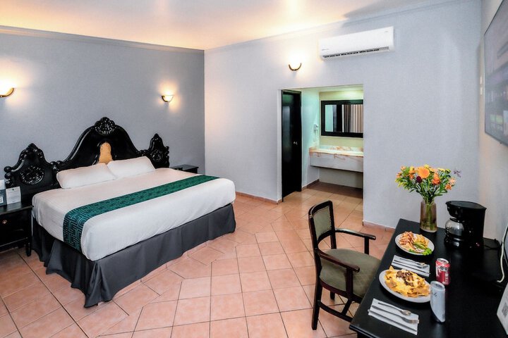 Room 47 of 179