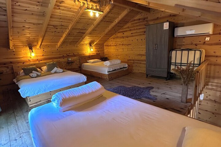 Room 41 of 89