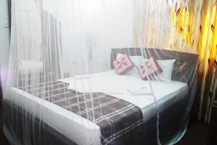 Room 35 of 49