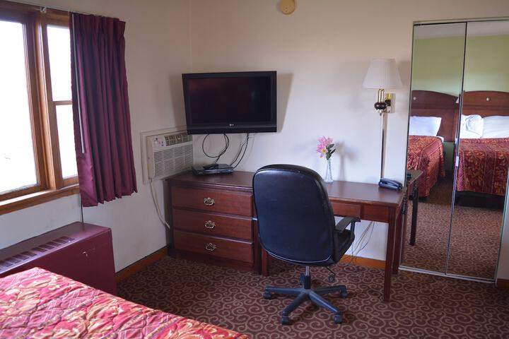 Room 7 of 34