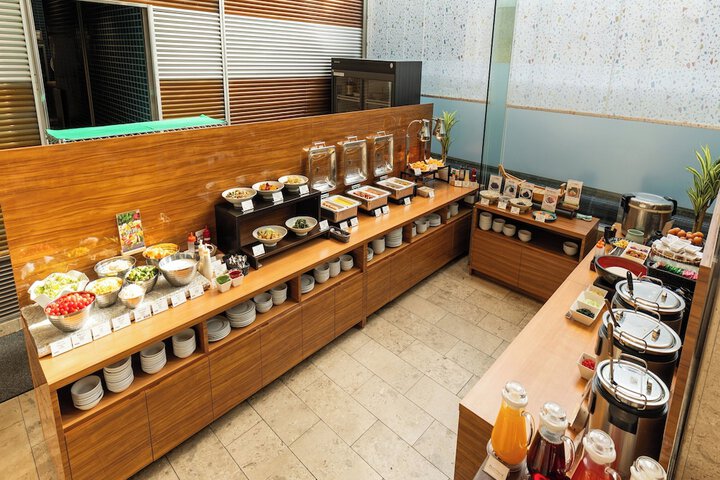 Breakfast/Coffee Service 59 of 63