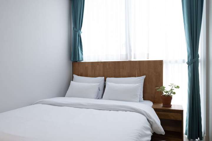 Room 4 of 26