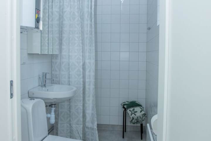 Room 45 of 70