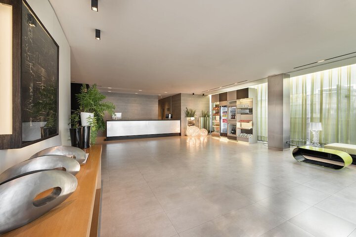 Lobby Photos