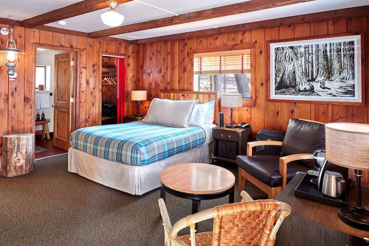 Room 10 of 192
