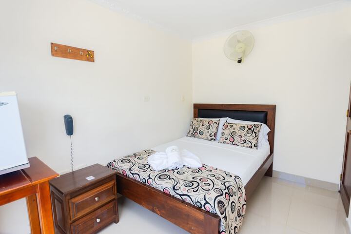 Room 2 of 47