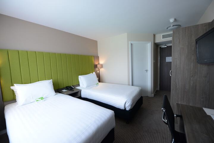 Room 22 of 70