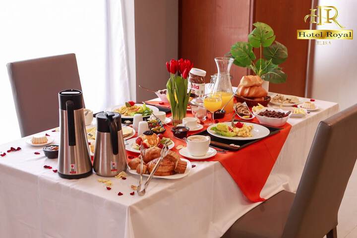 Breakfast/Coffee Service 23 of 23