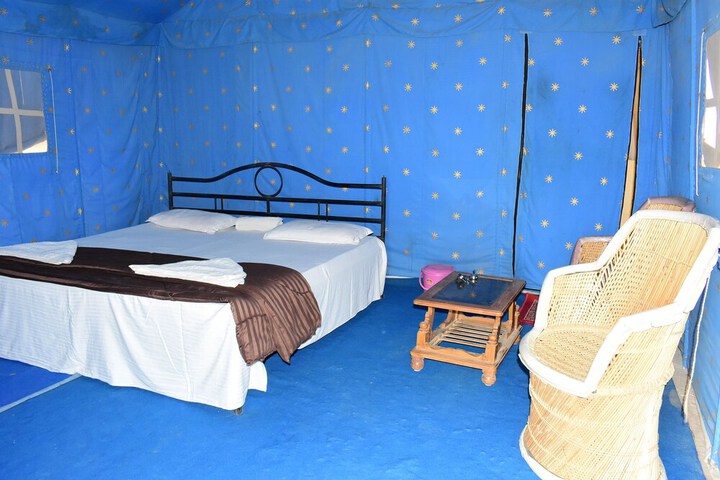 Room 5 of 123