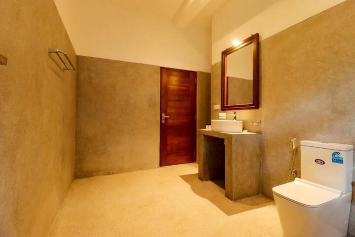 Room 48 of 90