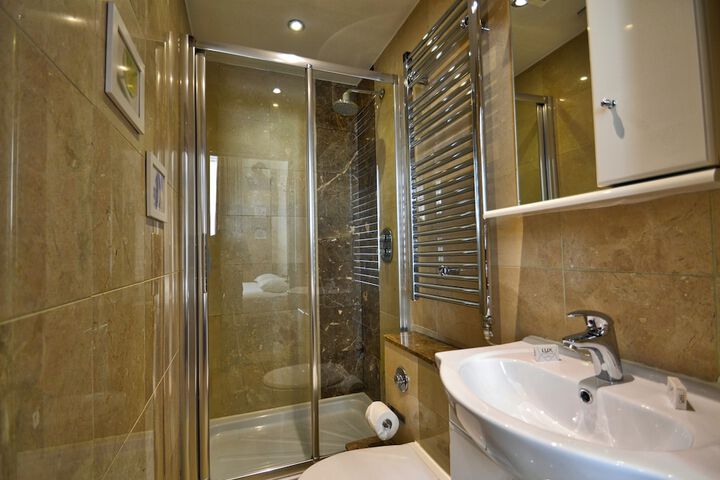 Bathroom Interior Photo
