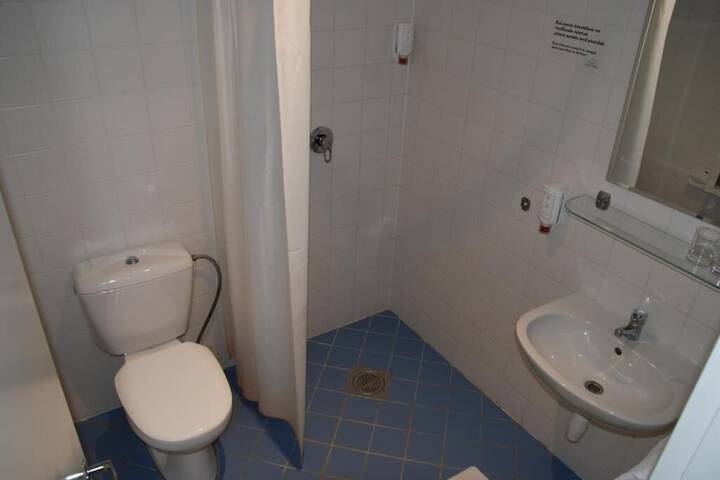 Room 21 of 56