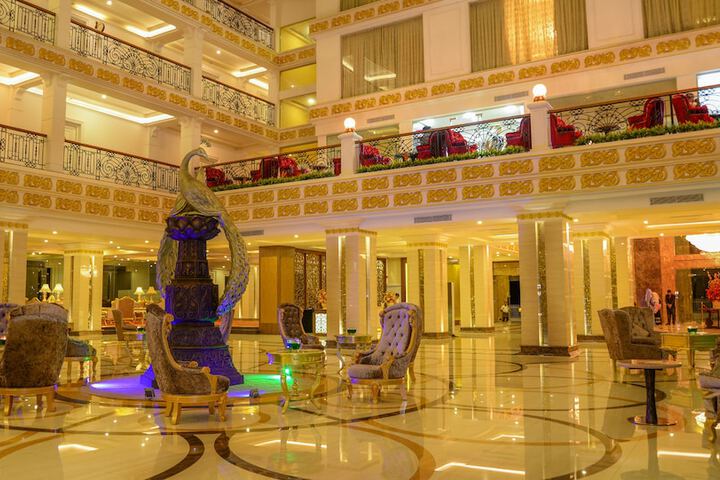 Guest Lobby