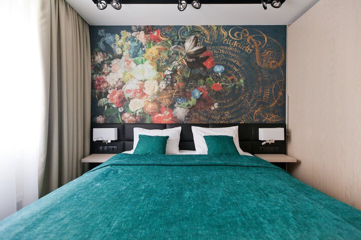 Room 8 of 47