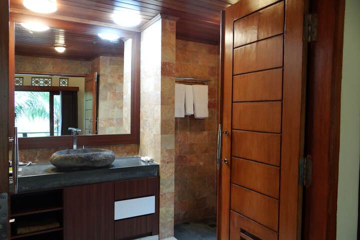 Bath Interior