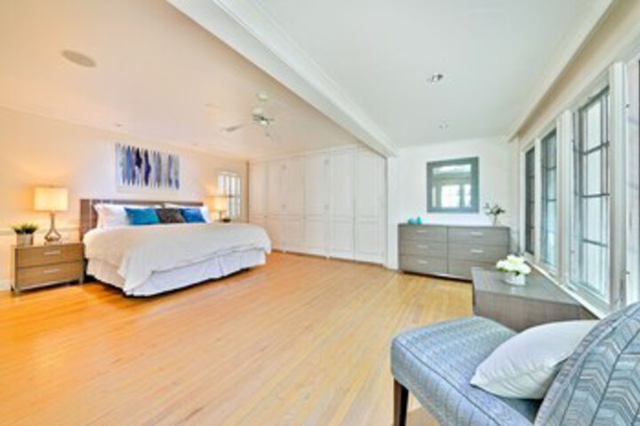 Room 26 of 53