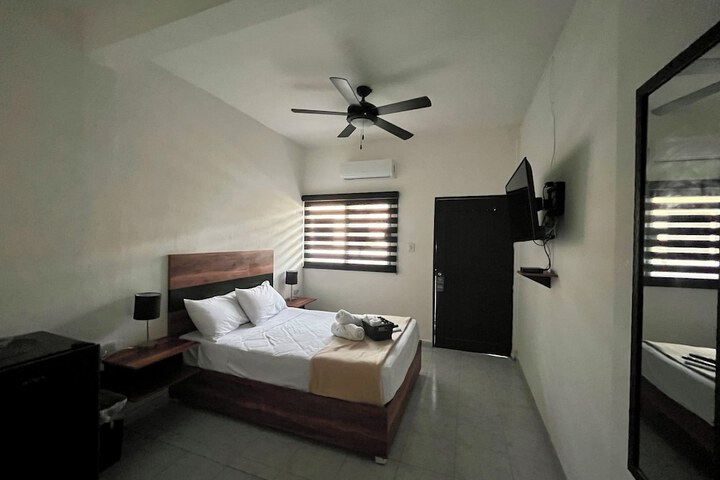 Room 71 of 108