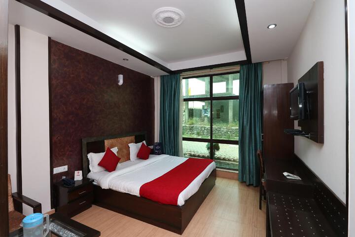 Room 3 of 5