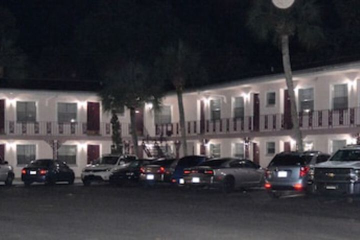 Hotel 13 of 14