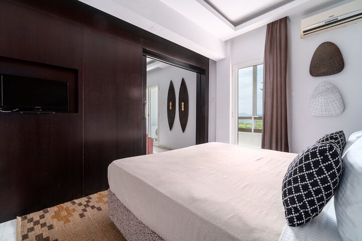 Room 21 of 105