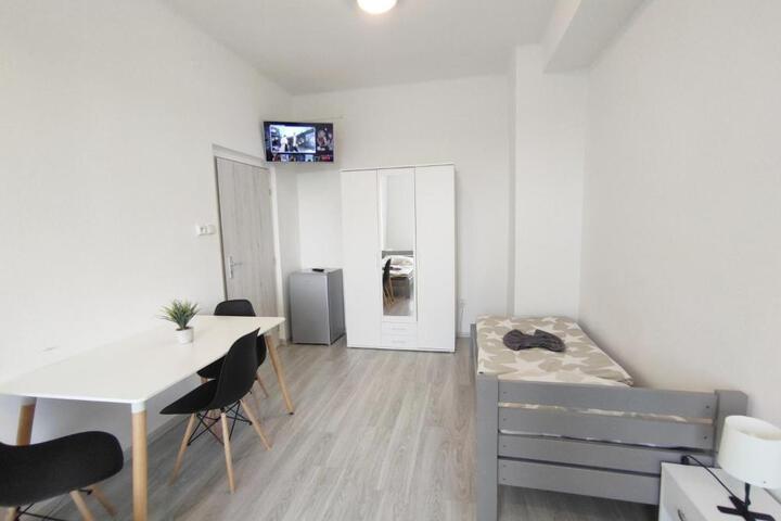 General 12 of 85