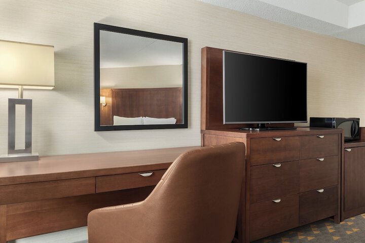 Room 15 of 55